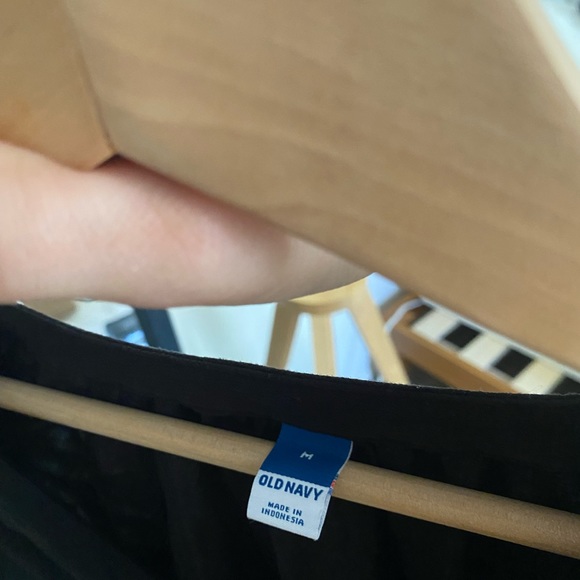 Old navy black button down - Picture 3 of 3